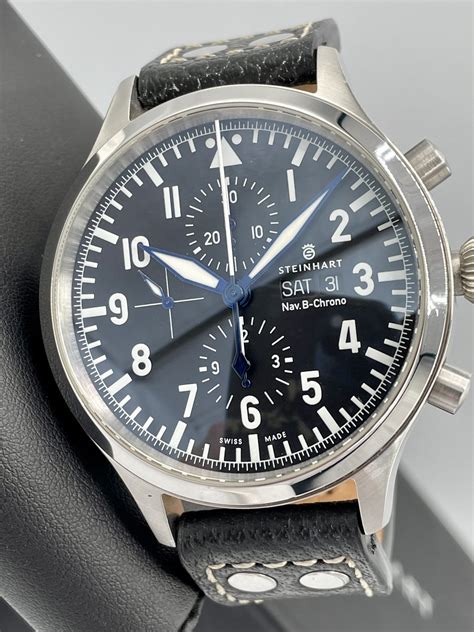 valjoux 7750 chronograph.